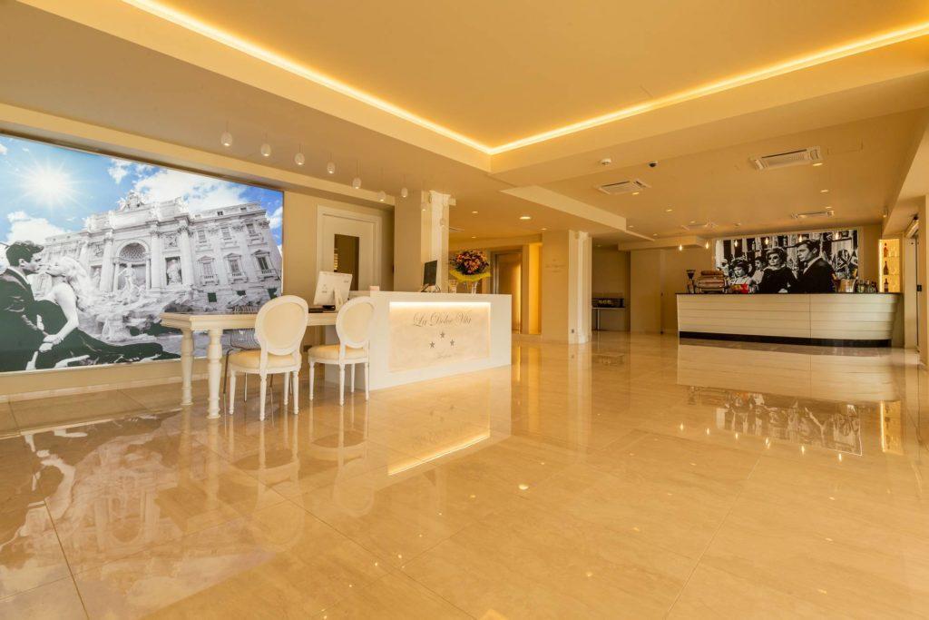 La Dolce Vita Hotel Menton Dış mekan fotoğraf