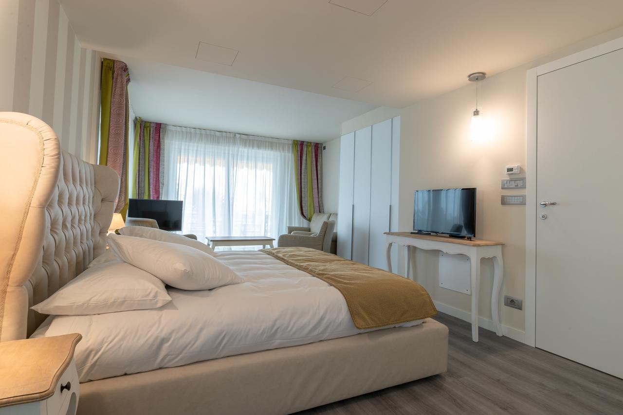 La Dolce Vita Hotel Menton Dış mekan fotoğraf